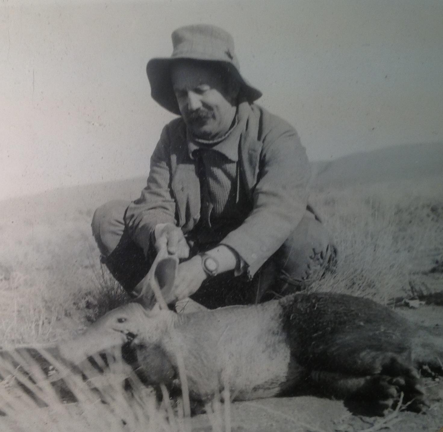 Hunter And Hunted Photographed Early South African Hunting